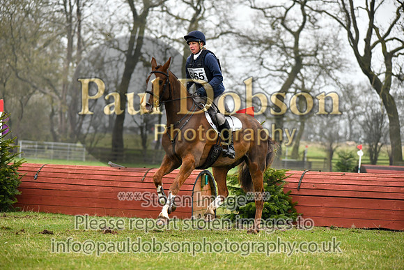 xc2_1565r