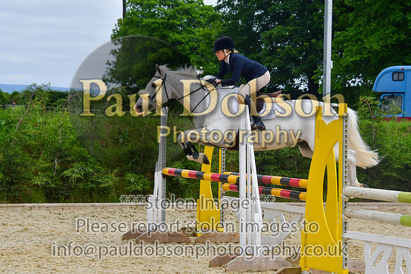 105_7604