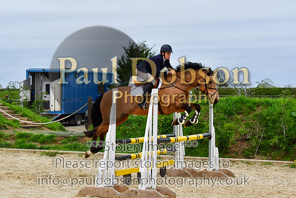105_8021b