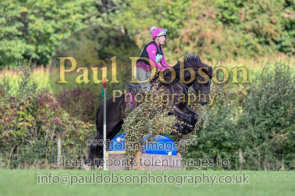 070_8913