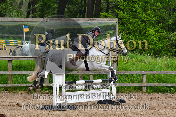 080_2594