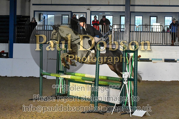 9j2_8616