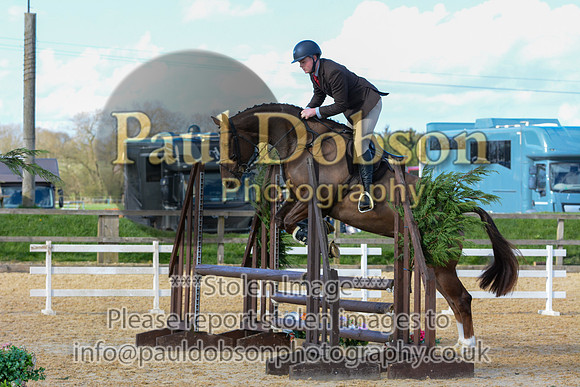 012_8327c