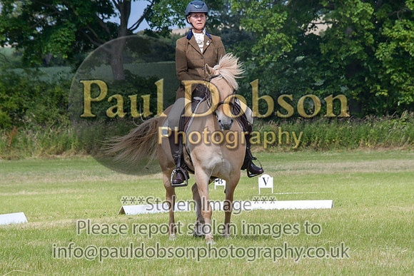 103_4527