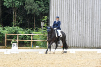 071_8907