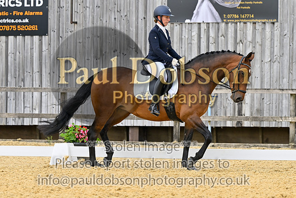 _1607982