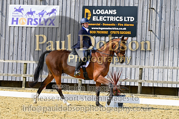 _1629688