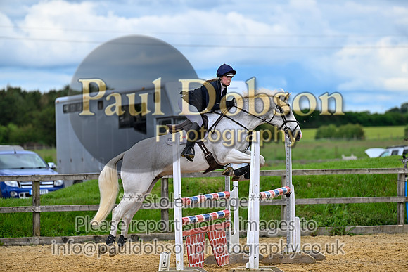 _1103279