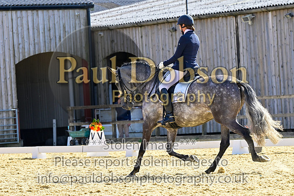 _1068670