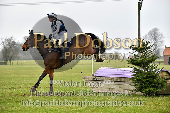 xc2_1555r