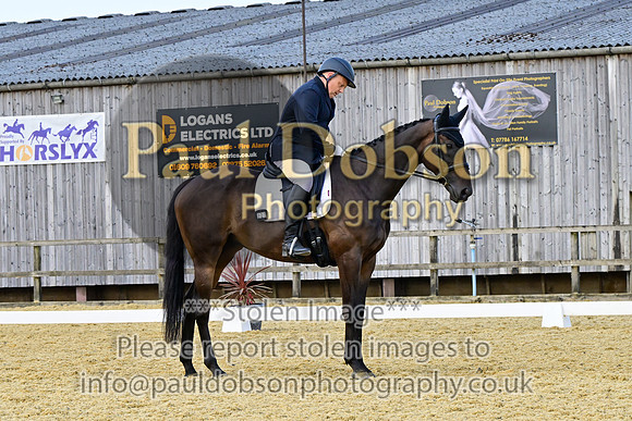 _2211957