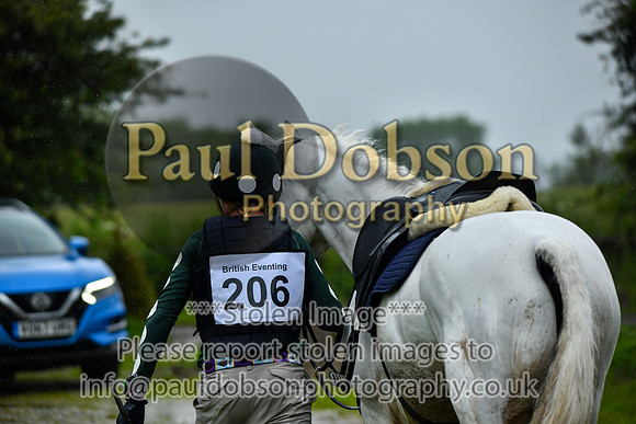 090_2364b