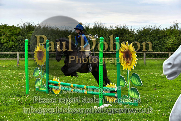 070_2467c