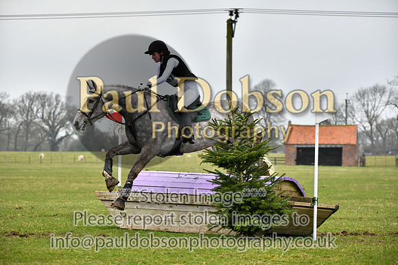 xc2_1526r