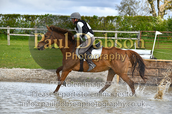 xcr_1215r